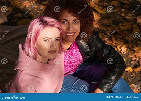 interracial porn lesbians